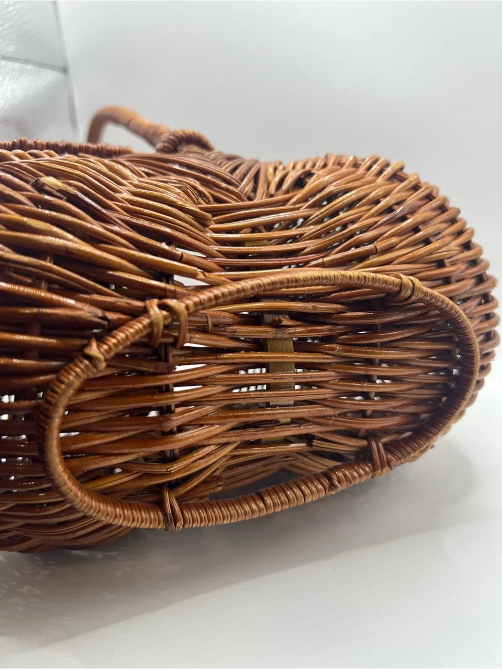 Vintage Small Wicker Gathering Basket Double Lid Cottagecore Farmhouse Decor